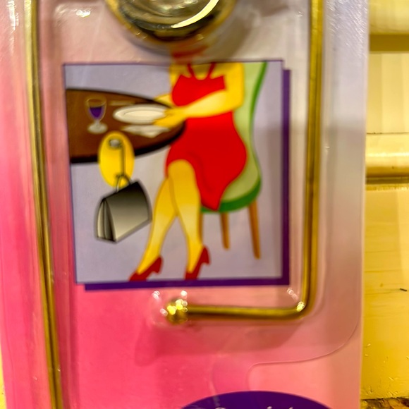 NEW SET OF 2 PORTABLE METAL WITH BLING POCKETBOOK HOOKS HOLDS UP TO 35 POUNDS - Picture 3 of 4